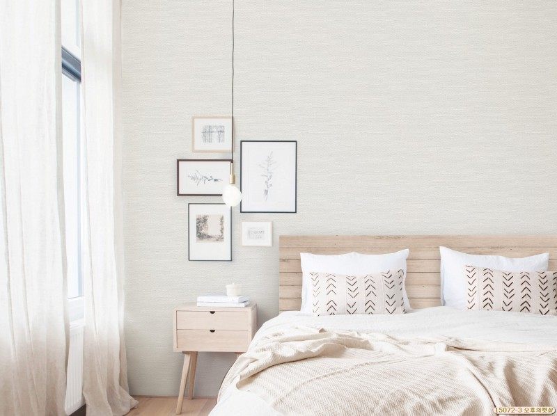 Vân giấy là những đường lượn sóng tạo nên sự mới mẻ cho căn phòng với gam màu trắng sữa